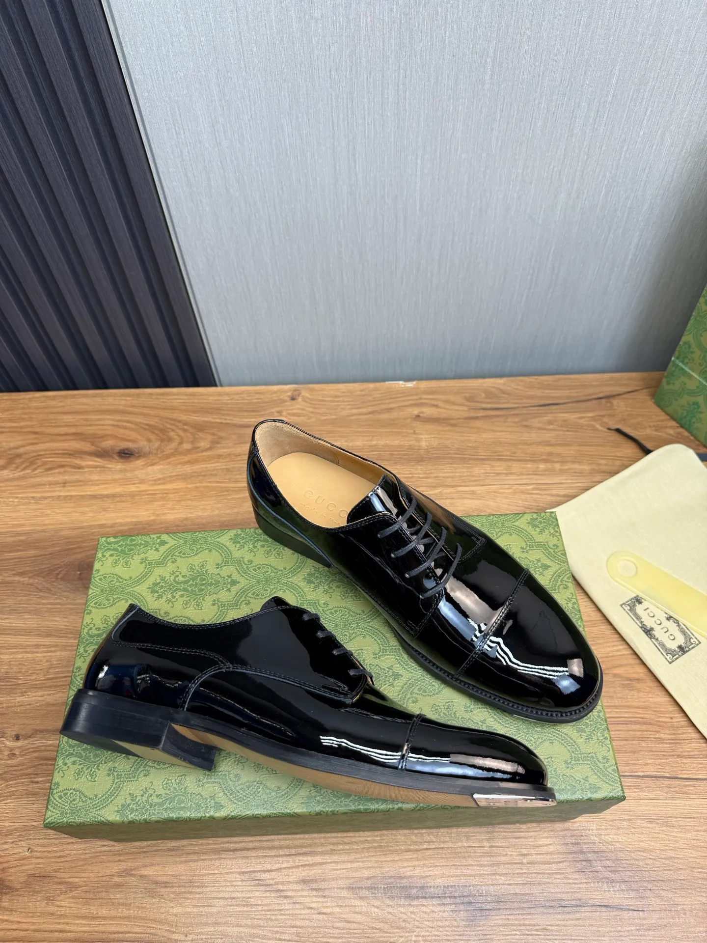 Men's shoes 💰680💰 GUCCI Gucci. Men's business casual leather shoes, all made of imported original brand leather, just to create a more comfortable wearing experience. Upper: original cowhide + imported cowhide lining, original non-slip and wear-resistant outsole ✔️36-45 (38.45 non-refundable)